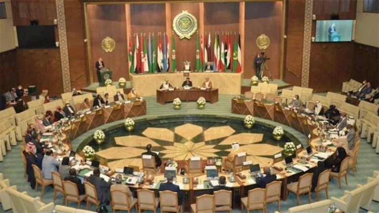 الجيش الإسرائيلي يعلن عن استهداف مواقع لحركة حماس في قطاع غزة