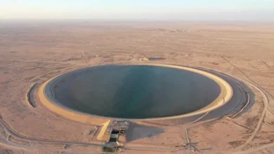 الجيش الإسرائيلي يعلن عن استهداف مواقع لحركة حماس في غزة رداً على الهجمات الصاروخية
