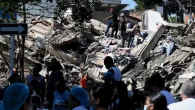 الجيش الإسرائيلي يعلن عن استهداف مواقع لحماس في قطاع غزة رداً على إطلاق صواريخ
