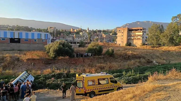 الجيش الإسرائيلي يعلن عن استهداف مواقع لحركة حماس في قطاع غزة