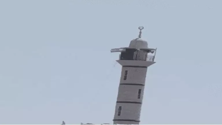 الجيش الإسرائيلي يعلن عن استهداف مواقع في غزة رداً على إطلاق صواريخ نحو أراضيه
