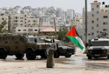 الجيش الإسرائيلي يعلن عن استهداف مواقع لحركة حماس في قطاع غزة بعد تصعيد التوترات
