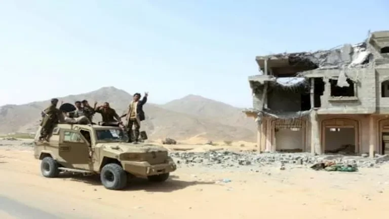الجيش الإسرائيلي يعلن عن استهداف مواقع في غزة رداً على إطلاق صواريخ نحو أراضيه