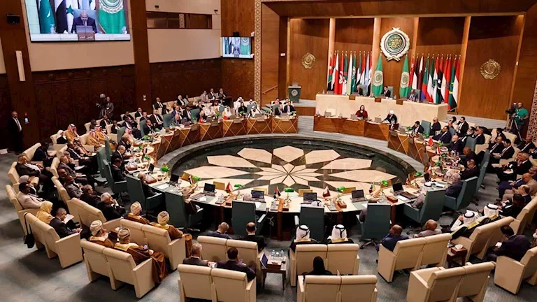 الجيش الإسرائيلي يعلن عن تنفيذ عمليات عسكرية في قطاع غزة رداً على الهجمات الصاروخية