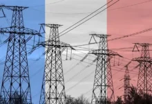 الجيش الإسرائيلي يعلن عن تنفيذ عمليات عسكرية في قطاع غزة رداً على الهجمات الصاروخية