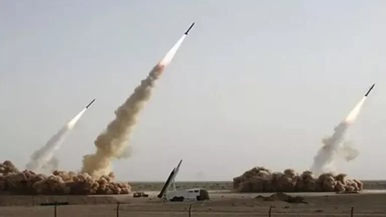 الجيش الإسرائيلي يعلن عن تنفيذ غارات جوية على مواقع في قطاع غزة