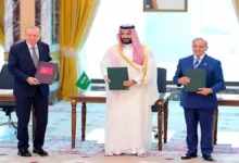 الجيش الإسرائيلي يعلن عن تنفيذ غارات على مواقع في غزة رداً على إطلاق صواريخ نحو أراضيه