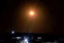 الجيش الإسرائيلي يعلن عن تنفيذ غارات على مواقع في قطاع غزة رداً على إطلاق صواريخ
