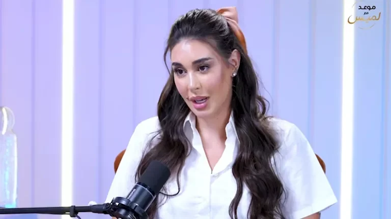الفنانة شيرين عبد الوهاب تعلن عن تفاصيل ألبومها الجديد في مؤتمر صحفي