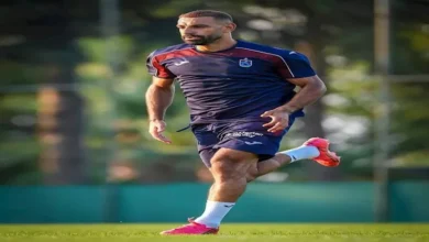 النادي الأهلي يعلن تجديد عقد اللاعب محمد الشناوي حتى 2026