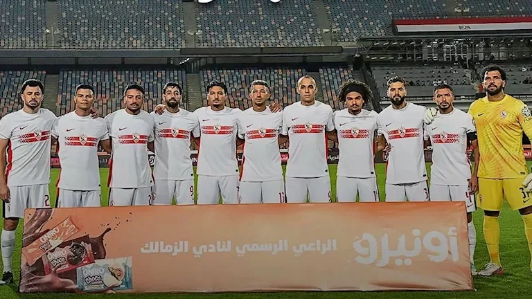 النادي الأهلي يعلن تجديد عقد اللاعب محمد الشناوي حتى 2026