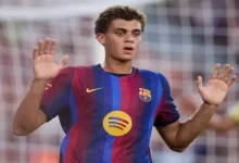 النادي الأهلي يعلن تجديد عقد اللاعب محمد الشناوي حتى 2026
