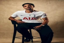 النادي الأهلي يعلن تجديد عقد اللاعب محمد الشناوي حتى 2026