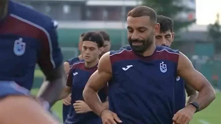 النادي الأهلي يعلن تجديد عقد المدرب السويسري مارسيل كولر حتى 2025