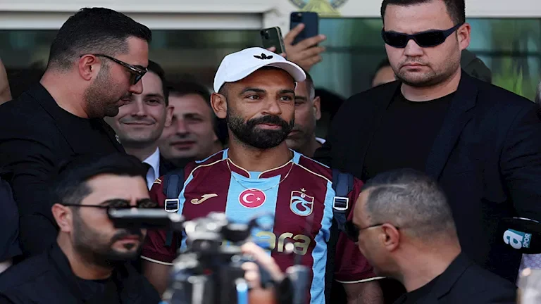 النادي الأهلي يعلن تجديد عقد المدرب بيتسو موسيماني حتى 2025