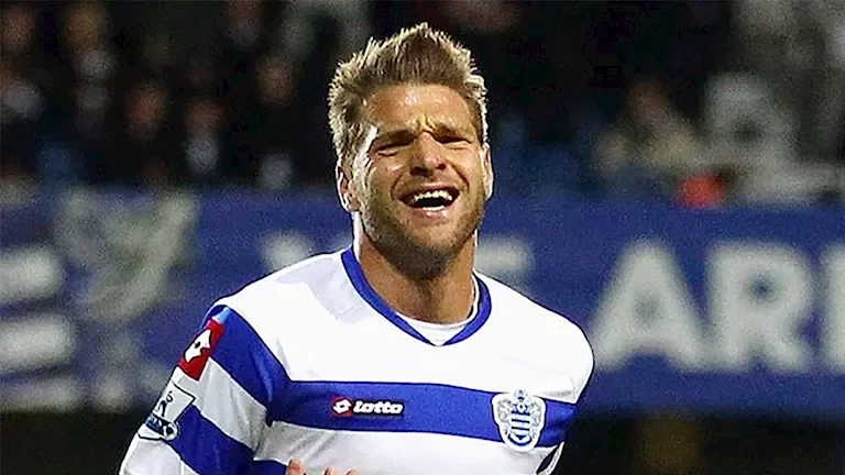 النادي الأهلي يعلن تجديد عقد المدرب بيتسو موسيماني حتى 2025