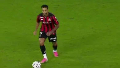 النادي الأهلي يعلن تجديد عقد مدربه بيتسو موسيماني لمدة عامين إضافيين