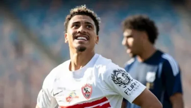 النادي الأهلي يعلن تجديد عقد مدربه لمدة ثلاث سنوات بعد نجاحه في الموسم الماضي