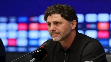 النادي الأهلي يعلن عن تجديد عقد مدربه حتى عام 2025