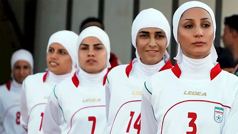 بعد 12 عاما من رفع الحظر.. 4 لاعبات محجبات يتألقن في أمم أفريقيا للسيدات