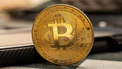 بيتكوين تستعيد عافيتها فوق 63 ألف دولار رغم اختراق "كولد كارد"