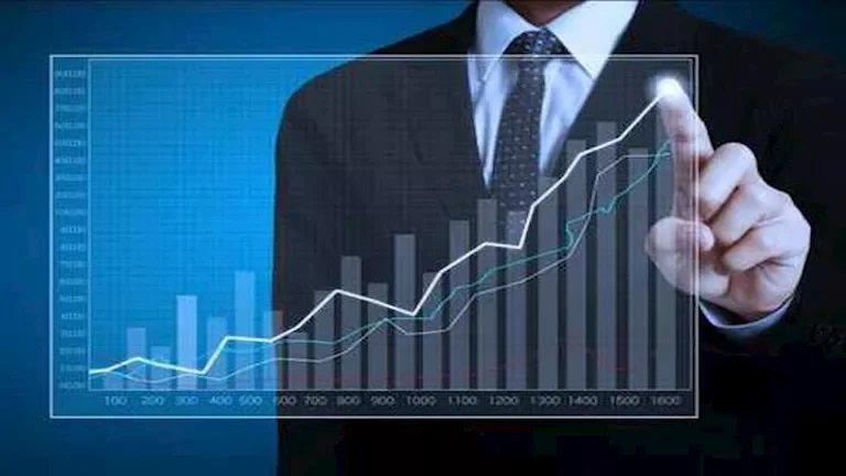 تراجع أسعار النفط بعد زيادة مخزونات الولايات المتحدة من الخام