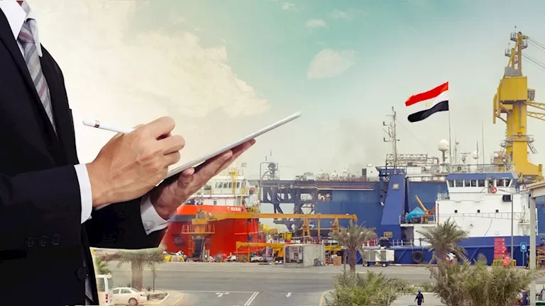 تراجع أسعار النفط بعد زيادة مفاجئة في مخزونات الخام الأمريكية
