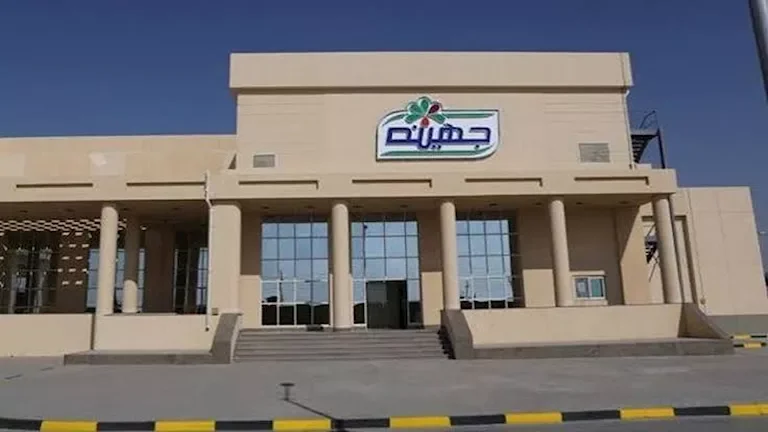 تراجع أسعار النفط مع زيادة مخزونات الخام الأمريكية بنسبة 3.4%