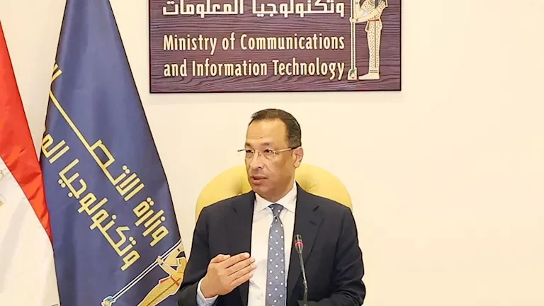 تراجع مؤشر الأسهم السعودية بنسبة 2% مع انخفاض أسعار النفط العالمية
