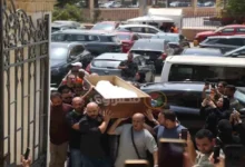 تشييع جنازة الفنان محمد التاجي بحضور أشرف زكي ومجدي بدر في مسجد الثورة