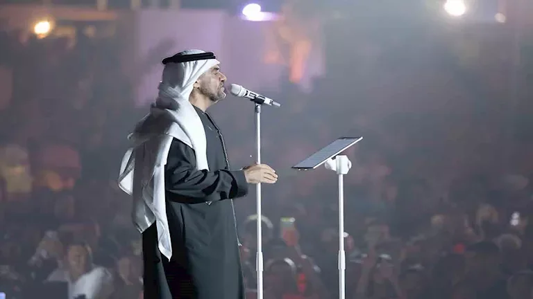 حسين الجسمي يعبر عن سعادته بعد حفله في الساحل الشمالي ويشكر جمهوره