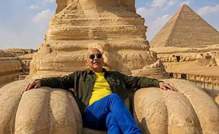 خيري بشارة يوجه رسالة مؤثرة لأبو الهول ويستعد لعرض مسرحي جديد بعنوان "داليدا.. الأغنية التي لا تنتهي"