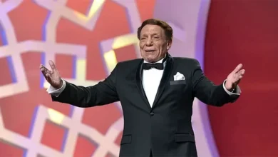 عادل إمام ودلال عبدالعزيز من أبرز نجوم الفن المتخرجين من كليات الزراعة