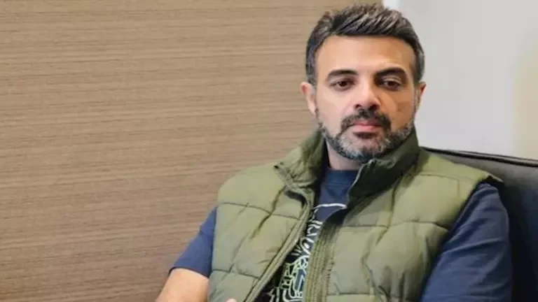 عمرو محمود ياسين يشيد بأداء حمزة عبدالكريم بعد خسارة الأهلي أمام برشلونة