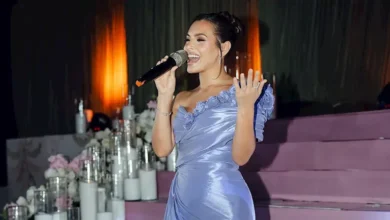 كارمن سليمان تشارك صوراً من حفل زفاف شقيقتها وتغني وسط إعجاب الجمهور