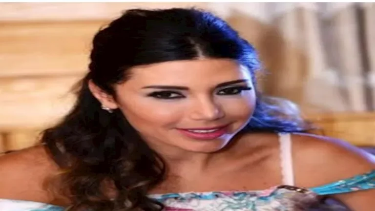 لورا خليل تتصدر التريند بعد وفاة زوجها نجيب عقيقي إثر حادث مأساوي في غانا