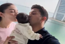 ليلى أحمد زاهر وزوجها هشام جمال يستقبلان طفلتهما الأولى "إيلا"