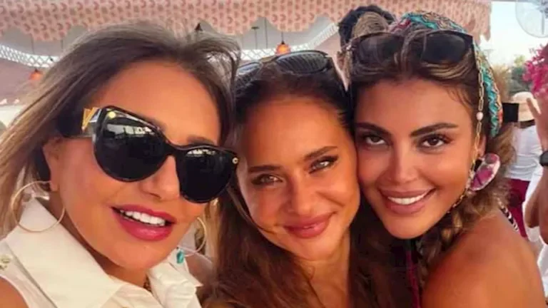 ليلى علوي تتسلم جائزة تكريم في مهرجان ماراتيالي الدولي للسينما في إيطاليا