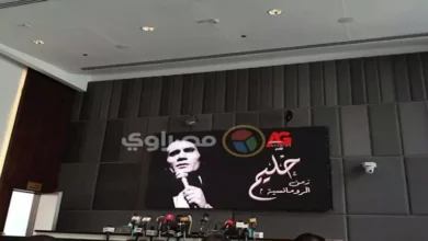 مدحت العدل: مسرحية "حليم.. زمن الرومانسية" تستهدف الشباب وتستعرض زمن الرومانسية