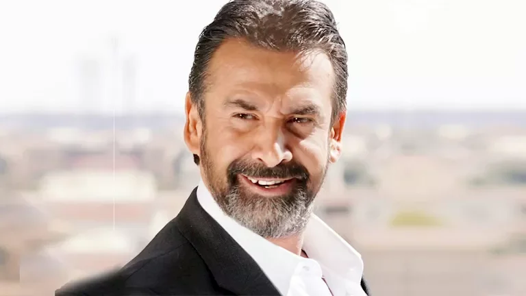 معتز التوني يقترب من الانتهاء من فيلم "مطلوب عائليا" استعدادًا لطرحه في صيف 2026