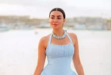 ميرهان حسين تتألق بفستان صيفي أمام البحر وتشارك صورها مع متابعيها