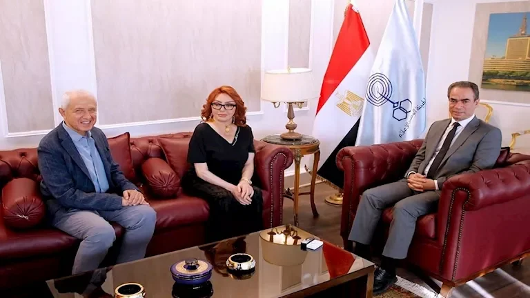 نبيلة عبيد تعود للإذاعة المصرية بمسلسل جديد بعنوان "يا ابنتي لا تحيريني معك"