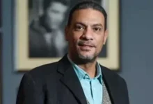 وفاة الكاتب الكبير رضا البهات عن عمر يناهز 71 عاماً بعد صراع مع المرض