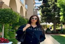 ياسمين عبدالعزيز تشارك صوراً من الأهرامات وصالة الألعاب الرياضية وتستعرض إطلالاتها المميزة