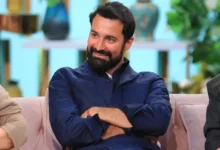 أحمد حاتم يعلن عن عرض خاص للنساء لفيلم ريد فلاج ويشكر الرجال بطريقة طريفة