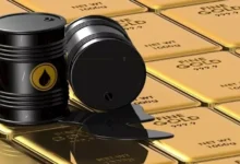 ارتفاع أسعار النفط بعد تخفيضات الإنتاج من أوبك+ وارتفاع الطلب العالمي