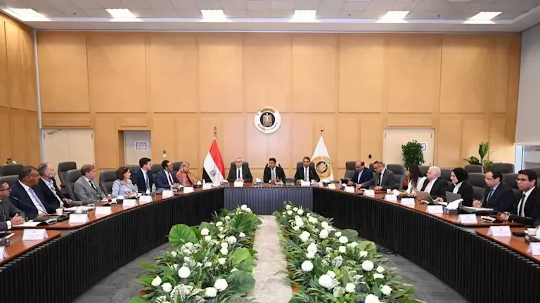ارتفاع أسعار النفط بعد قرار أوبك+ بخفض الإنتاج بمقدار 2 مليون برميل يومياً