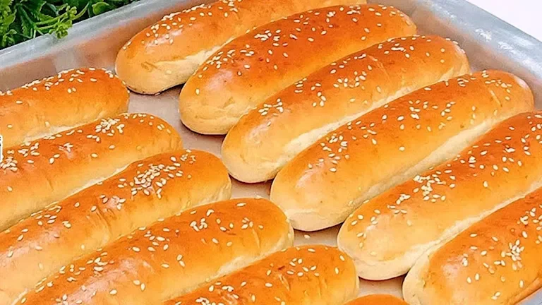 ارتفاع سعر برميل النفط إلى 90 دولاراً وسط مخاوف من نقص الإمدادات العالمية