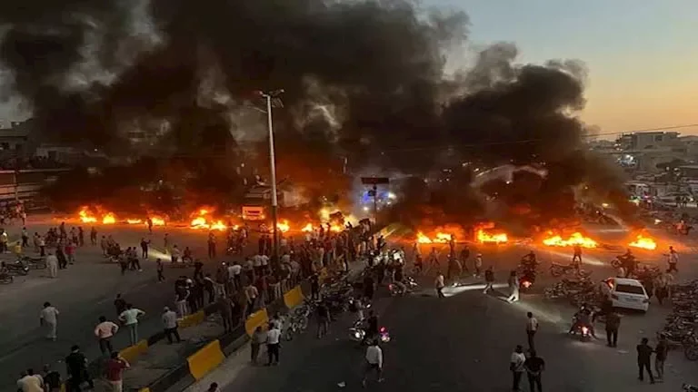 الجيش الإسرائيلي يعلن استهداف مواقع لحركة حماس في غزة رداً على إطلاق صواريخ