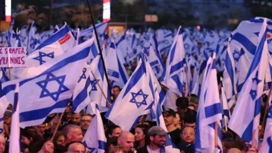 الجيش الإسرائيلي يعلن استهداف مواقع لحركة حماس في قطاع غزة بعد تصعيد التوترات